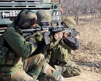 5 security personnel killed, 20 hurt in gun battle with Maoists in Chhattisgarh 