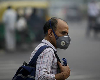Delhi corona rules: Pay ₹500 fine for not wearing masks, spitting in public