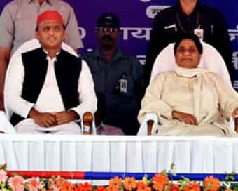 Mayawati slams Akhilesh Yadav over his 