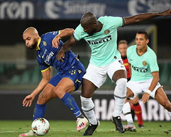Inter Milan held by Verona 2-2 in Serie A