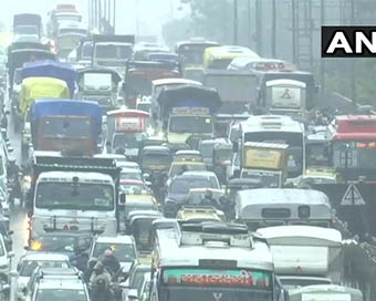 Monsoon storms into Maharashtra: Trains, traffic hit in Mumbai