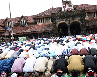  Lockdown: Sarpanch leads namaz in MP mosque; held with 40 others