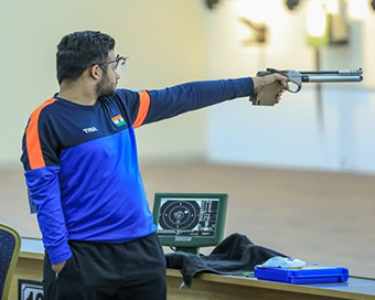 Paralympic shooting: Manish Narwal tops qualifying, Singhraj too reaches final 