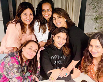 Neetu Kapoor shares photo of 