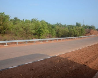 Union FM announces Rs 65,000 cr to develop 1,100 km of National Highway roads in Kerala