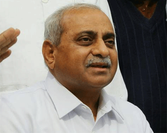 Nitin Patel agrees to resume work
