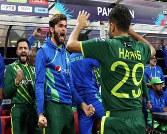 T20 World Cup: Pakistan hammer New Zealand by 7 wickets to reach final