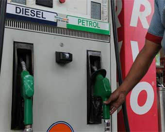 Petrol, diesel prices stable, crude oil up