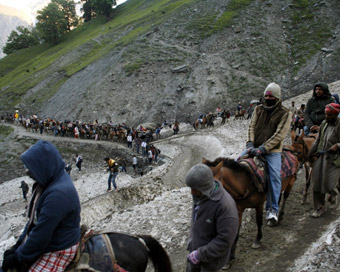 Pilgrims leave for Amarnath.