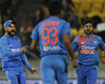 4th T20I: Shardul does a Shami as India beat NZ in another Super Over