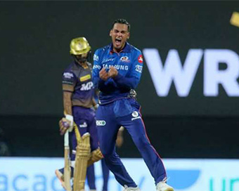 KKR batsmen waste Russell