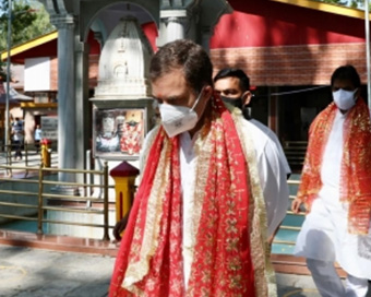 Rahul Gandhi prays at Mata Kheer Bhawani temple in Kashmir