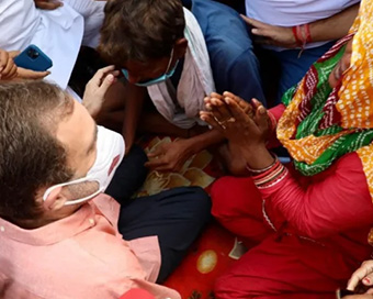 Rahul Gandhi meets kin of 9-yr-old rape & murder victim, demands justice