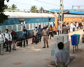 3 trains with 3,600 passengers leave Bengaluru for UP, Bihar