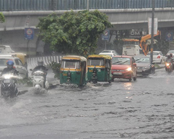 Rainfall causes waterlogging, traffic jams in Delhi