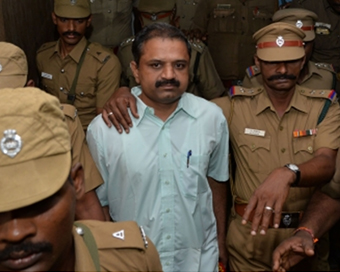 Despite opposition by Centre, SC grants bail to Rajiv Gandhi assassination convict