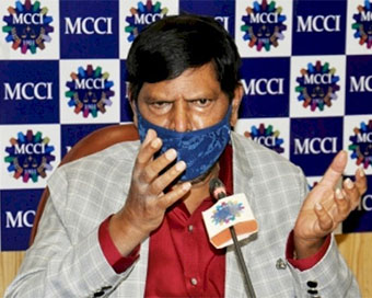 Asking for repeal of farm laws is a threat to democracy: Athawale