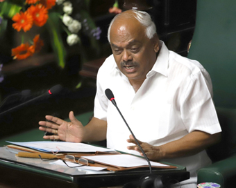 Karnataka Speaker sets Tuesday evening deadline for floor test