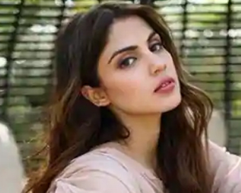 Rhea Chakraborty 