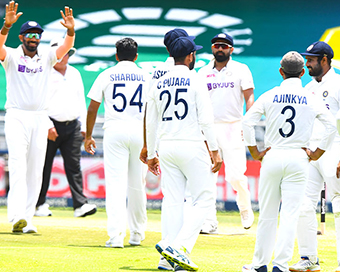 IND vs SA 2nd Test, Day 2: Shardul Thakur bags 3 wickets, reduces South Africa to 102-4 at lunch