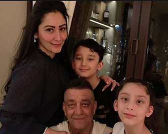 Sanjay Dutt reunites with kids in Dubai after months