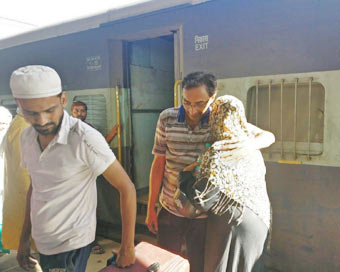 New Delhi: Passengers of Samjhauta Express that runs between India and Pakistan being received by their relatives in New Delhi on Aug 9, 2019. Pakistan on Thursday announced that it is permanently discontinuing the Samjhauta Express train service wit