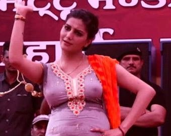 Haryanvi artist and popular stage performer Sapna Choudhary (file photo)