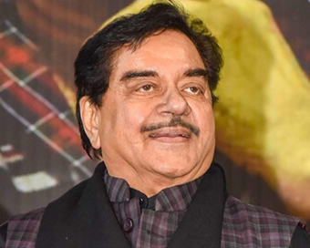 Shatrughan Sinha likely to join Trinamool Congress