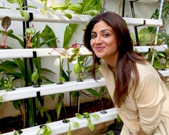 Shilpa Shetty signs as fitness ambassador of nutrition brand 