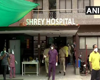 Fire in Ahmedabad hospital leaves 8 corona patients dead