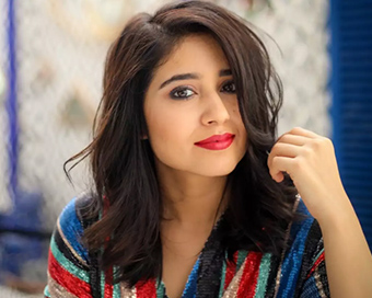 Shweta Tripathi shoots in Benaras amid Covid rise