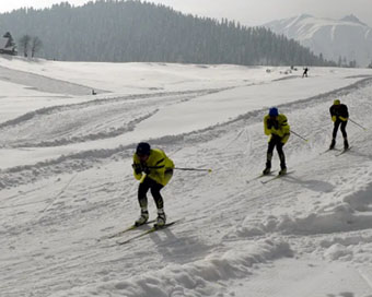 Army plans skiing trips in high altitude areas to counter China