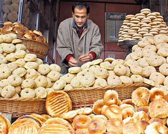Bakeries reopen in Srinagar, only home delivery this Eid