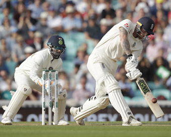 India reeling at 58/3 as England inch towards win