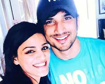 Sushant with his sister Shweta (file photo)