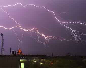 Thunderstorm, gusty winds likely in Delhi, 8 states/UTs