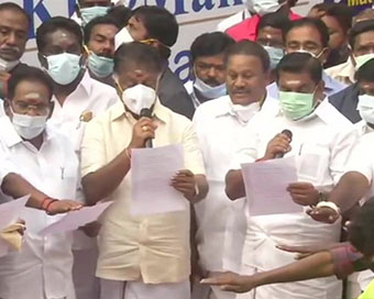 Tamil Nadu CM, Deputy CM flag off 