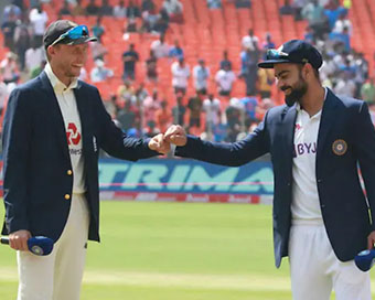 England win the toss and choose to bat first