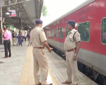 Jaipur Train Firing: RPF constable kills in-charge, 3 passengers on Jaipur-Mumbai train 