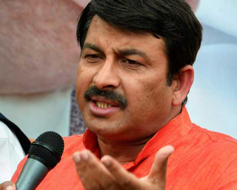 Purvanchalis will destroy Kejriwal in polls: Manoj Tiwari