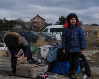Ukraine begins forced evacuation of kids from frontline areas