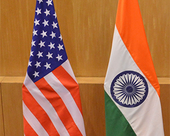 US-India flags