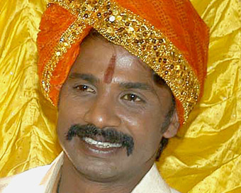 Bengaluru: Kannada cine star 