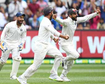 3rd Test: India beat Australia by 137 runs, lead series 2-1