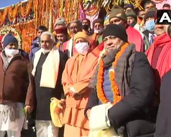 UP CM Yogi offers prayers at Badrinath Dham  