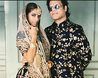 In pics: Poonam Pandey ties the knot with boyfriend Sam Bombay